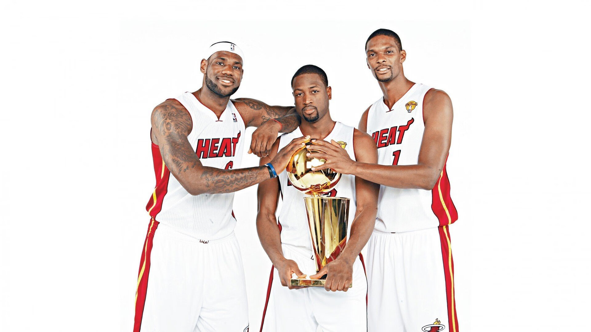 2026年世界杯预选赛激战正酣，多支豪门球队提前锁定席位，亚洲区竞争白热化